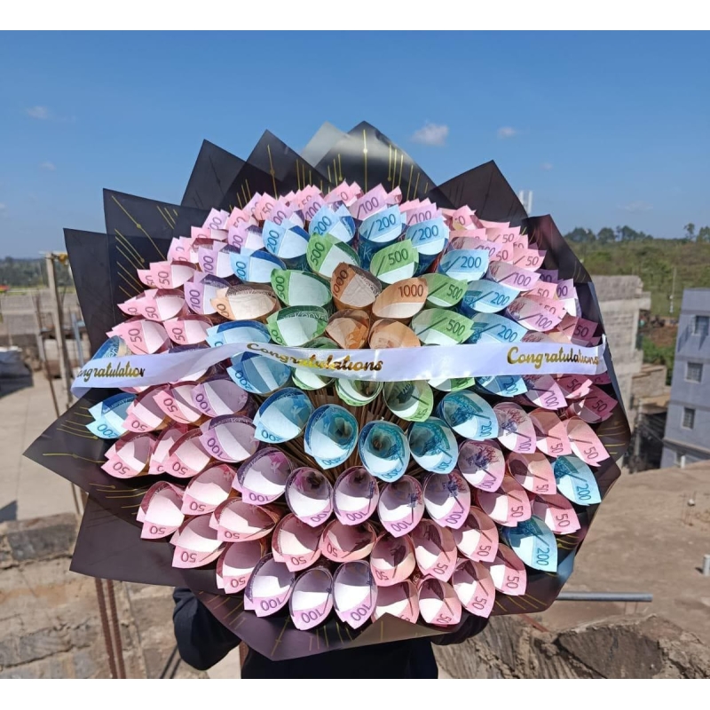 Graduation Money Bouquet